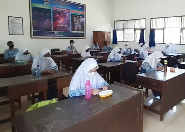 PTM 100 % Dimulai, Wali Murid: Alhamdulillah