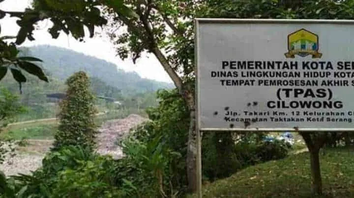 Tangsel Lanjutkan Buang Sampah ke TPA Cilowong