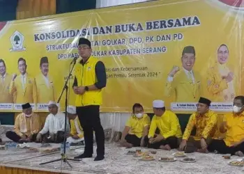 Wasekjen Bidang Pemenangan Pemilu Wilayah Jawa I DPP Partai Golkar, Andika Hazrumy, saat memberikan sambutan pada kegiatan konsolidasi DPD Golkar Kabupaten Serang, Senin (11/4). (ISTIMEWA)