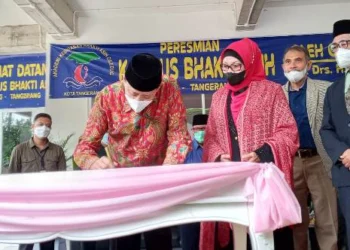 Resmikan Kampus, Akbid Bhakti Asih Ciledug Bakal Jadi Universitas