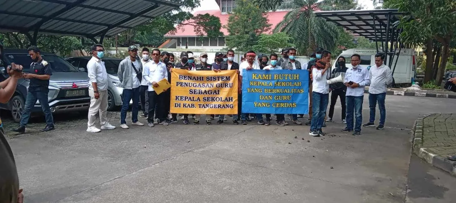 Cium Aroma Kecurangan Seleksi Kepsek, Aktivis Geruduk Kantor Dindik Kabupaten Tangerang