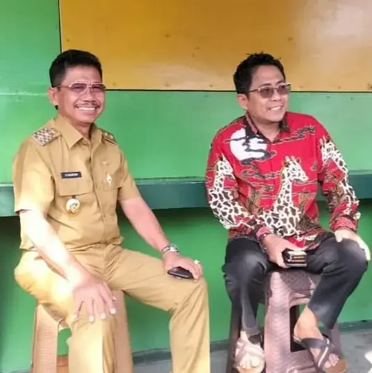 PDIP-Golkar Unjuk Kemesraan, Sachrudin-Gatot Ngopi Bareng