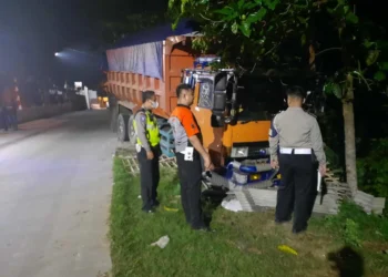 Truk Tabrak Warung di Sukadiri, Sopir Meninggal Dunia