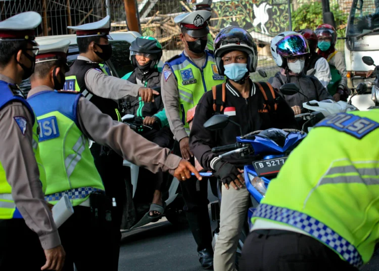 Foto Razia Kelengkapan Kendaraan Bermotor di Tangerang