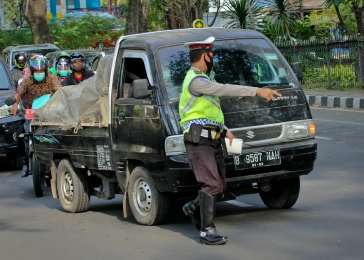 Foto Razia Kelengkapan Kendaraan Bermotor di Tangerang