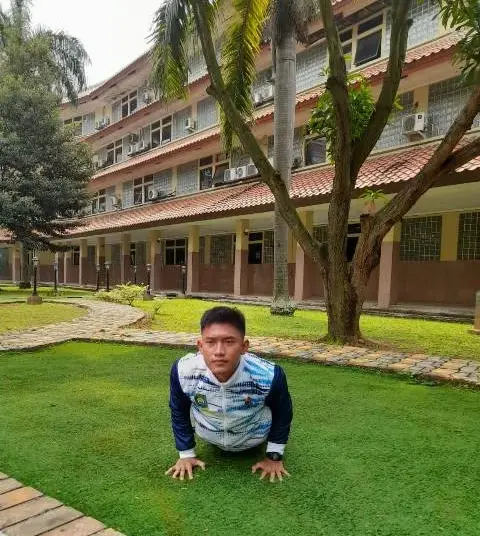 Arkan Fauzan Riyanto, Warga Larangan yang Sukses Raih Prestasi Lewat Yoga