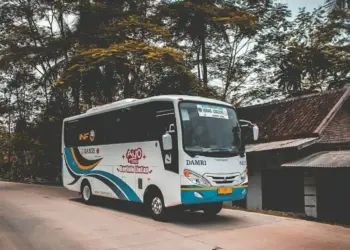 Bus Damri siap mengakomodir 3 trayek di Pandeglang. (ISTIMEWA)