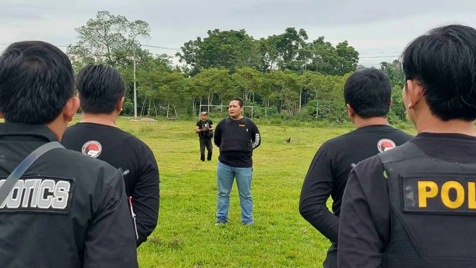 Kejar Tersangka hingga ke Aceh, Satresnarkoba Polres Serang Ladang Ganja