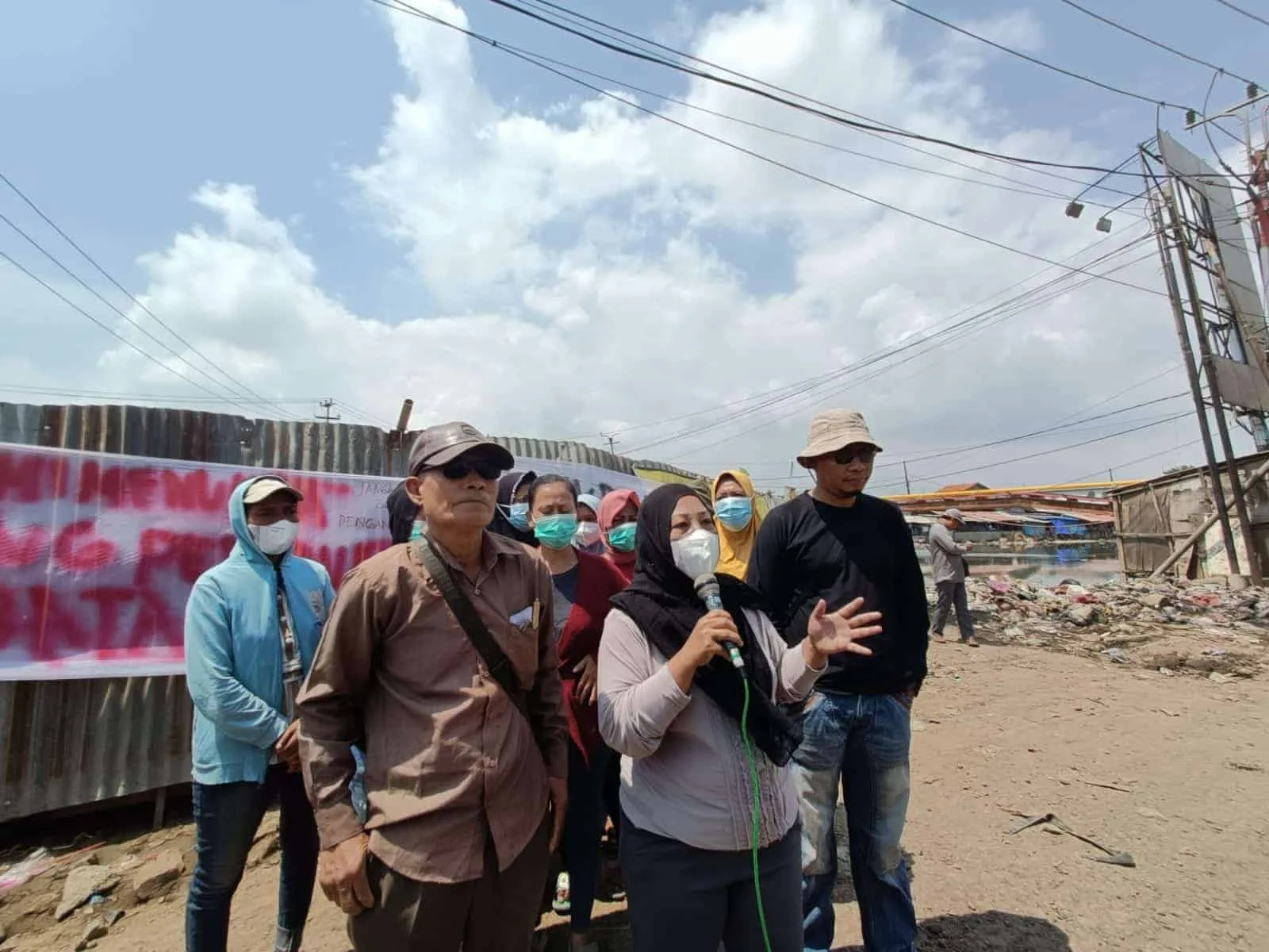 Barisan Rakyat Bersatu Demo Rehabilitasi Jembatan Dadap