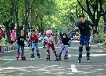 Foto Asyiknya Menikmati CFD di Jalan M. Yamin Kota Tangerang