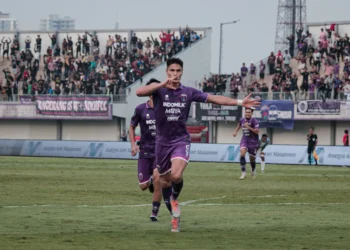 Foto Persita Tangerang Kalahkan PSIS Semarang