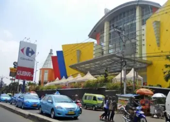 Pemilik Ruko CBD Ciledug Keluhkan Halamannya Jadi Tempat Parkir Pengunjung Mall