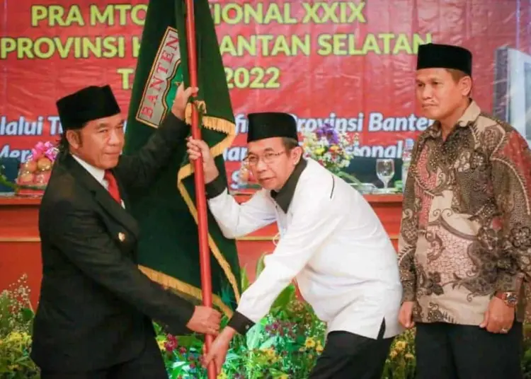 Al Muktabar lepas Kafilah Provinsi Banten pada MTQ XXIX. (ISTIMEWA)