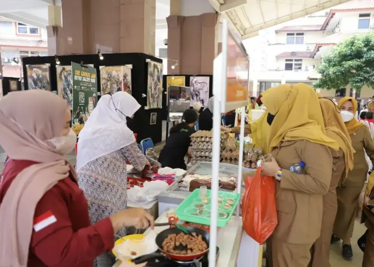 Kenalkan Produk Tani, DKP Kota Tangerang Gelar Bazar KWT