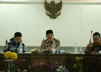 Sekda Kabupaten Serang, menggelar rapat koordinasi, terkait percontohan desa anti korupsi, belum lama ini. (ISTIMEWA)