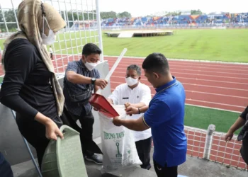 Dua Hari Jelang Pembukaan Porprov VI Banten, OPD Pemkot Tangerang Kerja Bakti di Stadion Benteng Reborn