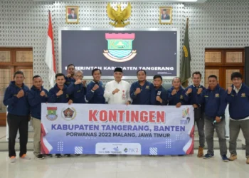 Bupati Zaki Lepas Kontingen PWI Kabupaten Tangerang ke Porwanas 2022 di Malang