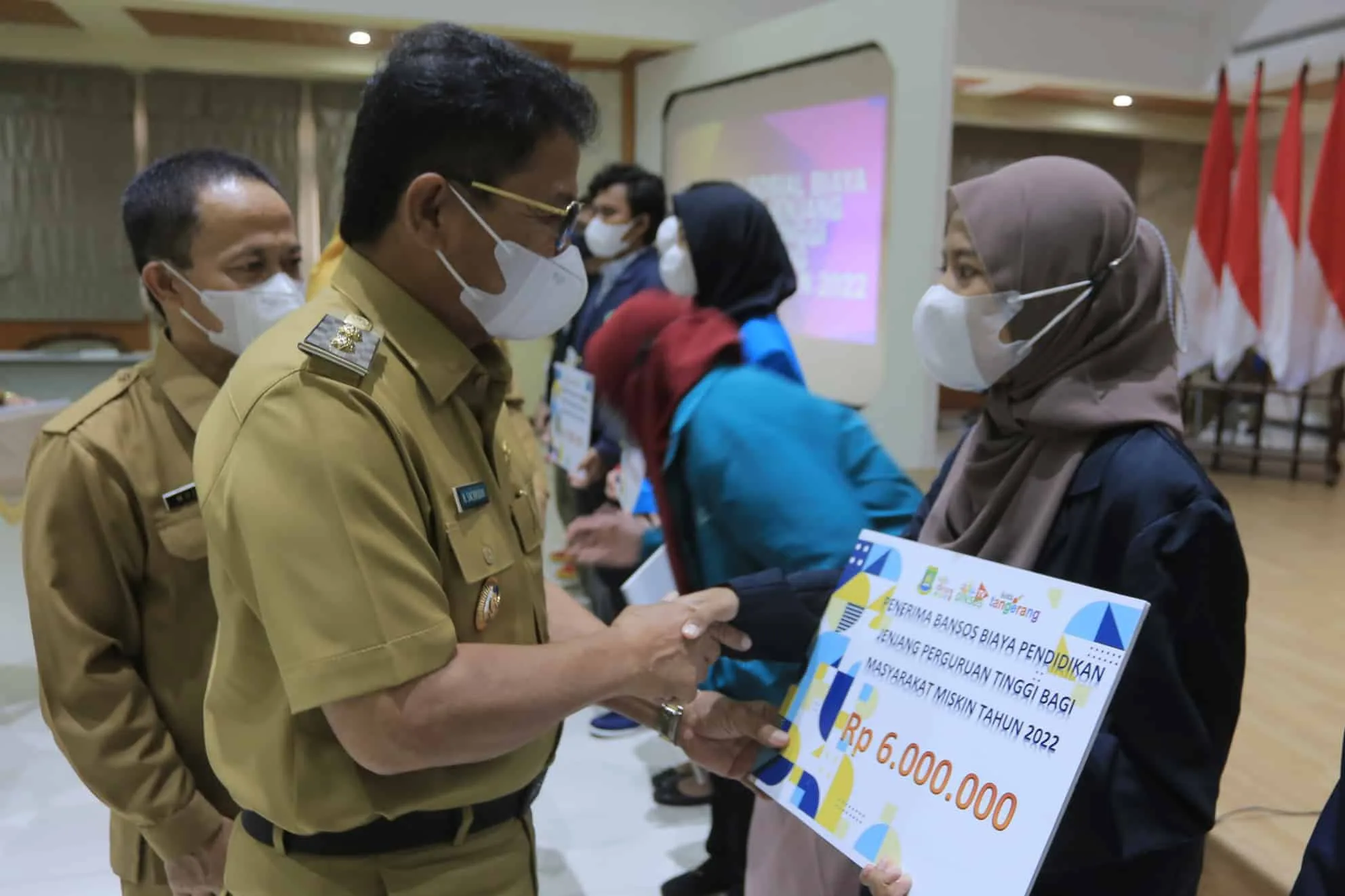 268 Mahasiswa di Kota Tangerang Terima Bantuan Sosial Biaya Pendidikan