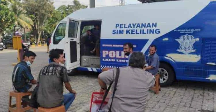 Hari Ini, Layanan SIM Keliling Kota Tangerang Hadir Di Pasar Modern Graha Raya Pinang