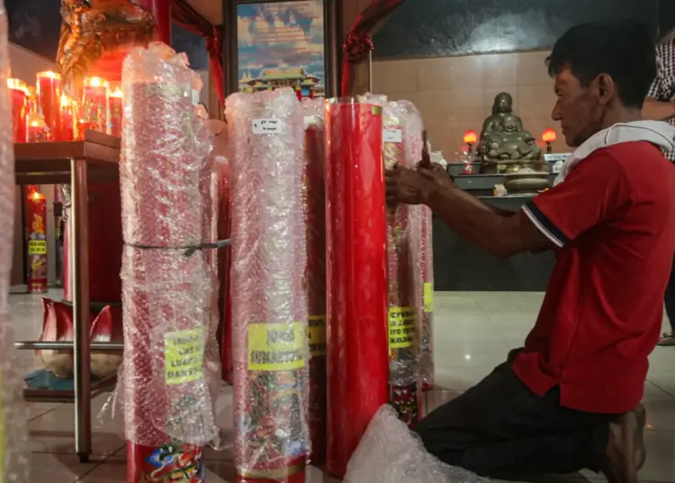 Foto Persiapan Vihara Boen San Bio Tangerang Jelang Imlek