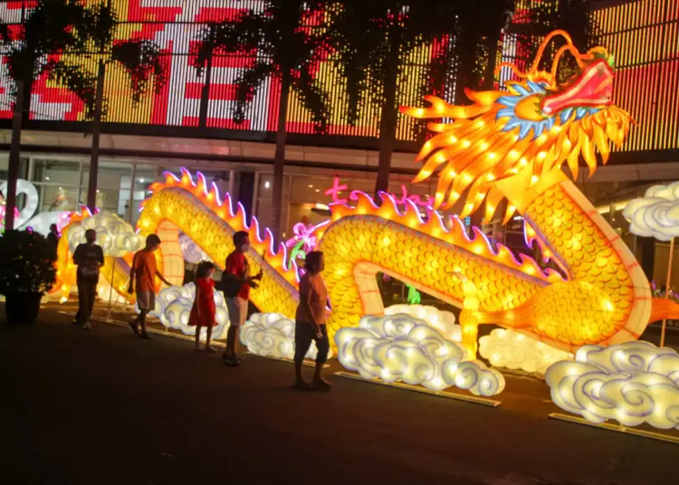 Foto Gemerlap Lampion di Mal Living World Alam Sutera