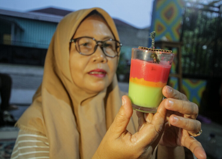 Foto Produksi Lilin Aroma Terapi Berbahan Minyak Jelantah