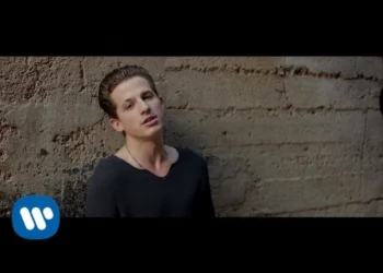 Lirik Lagu One Call Away - Charlie Puth