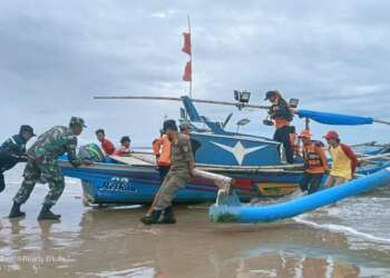 Pencarian Wisatawan Asal Tangerang yang Hilang Terseret Ombak di Lebak Masih Nihil