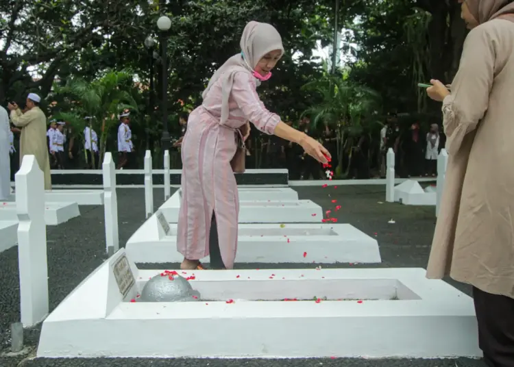 Foto Peringatan Peristiwa Pertempuran Lengkong di TMP Taruna