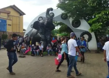 Libur Tahun Baru, Taman Tematik di Kota Tangerang Dipadati Pengunjung