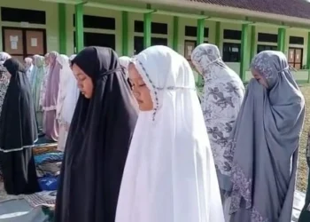 Peduli Korban Gempa Turki, Pelajar di Lebak Gelar Salat Gaib