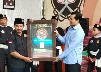 Komarudin Ajak Warga Perguruan Cempaka Putih Konsisten Tebar Manfaat di Masyarakat