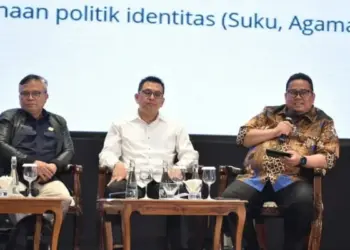 RAKORNAS: Ketua Bawaslu Rahmat Bagja (paling kanan) menjadi narasumber pada Rakornas Pemda dan FKUB Kemendagri di Tangerang, Banten, Selasa (28/2/2023). (FOTO BAWASLU)