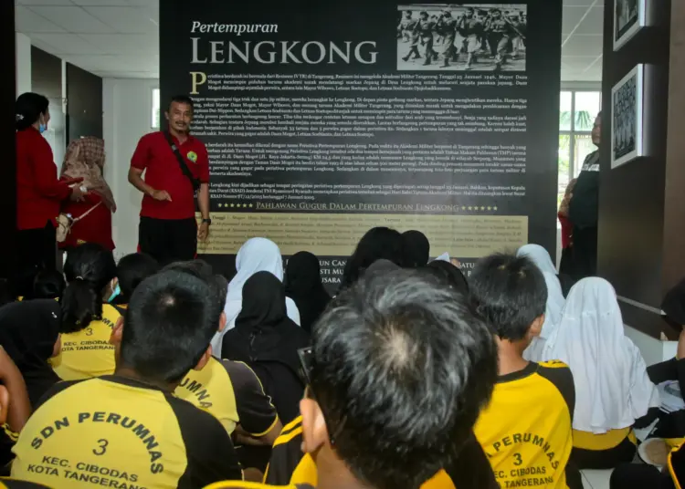 Foto Pengenalan Sejarah Sejak Dini di Museum Juang TMP Taruna