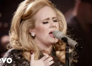 Lirik Lagu Adele - Set Fire To The Rain