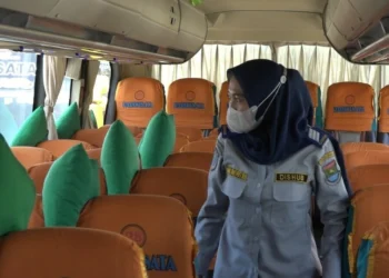 Dishub Kabupaten Tangerang Cek Kelaikan Belasan Bus