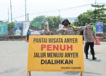 Sistem One Way Jalur Wisata Anyer-Carita Diberlakukan Selama Libur Lebaran