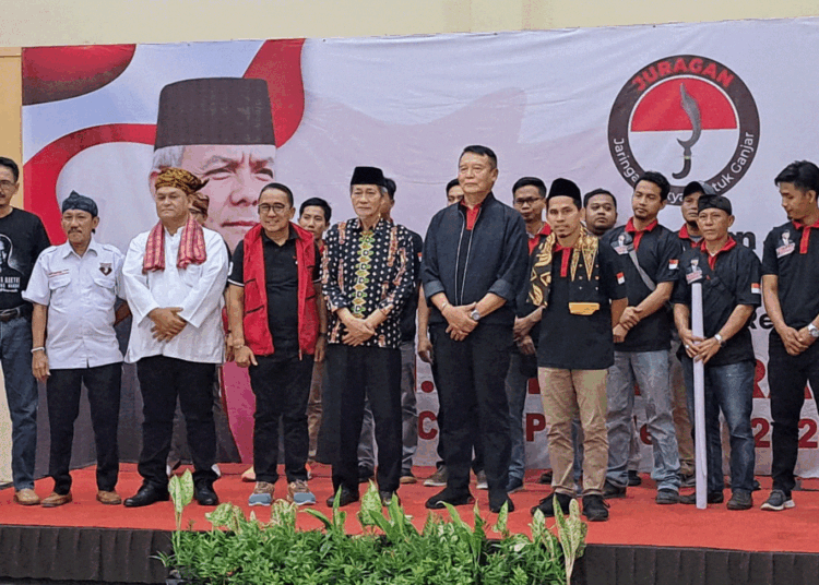 Tb. Hasanudin Konsolidasi dengan Relawan Ganjar di Banten