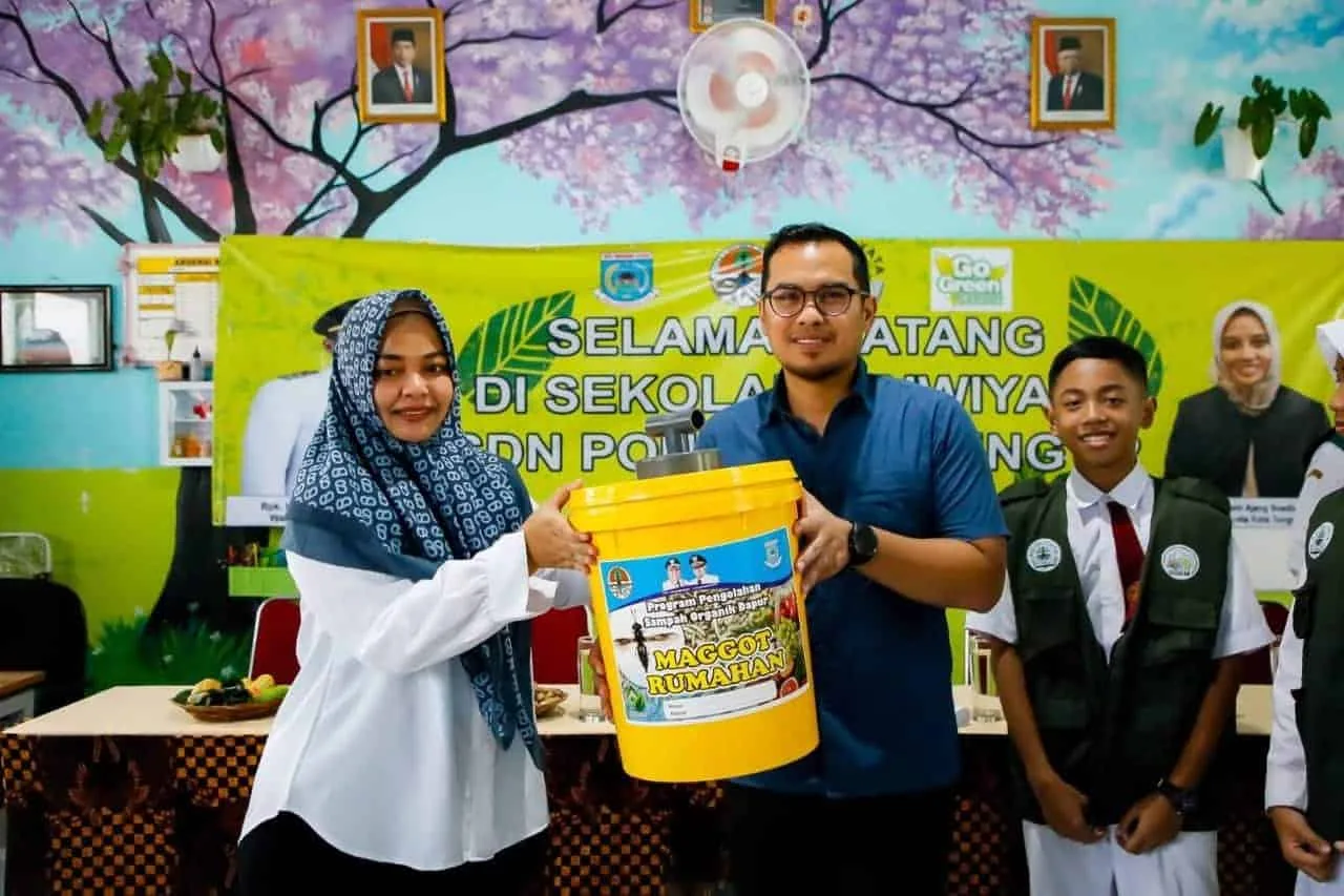 Sambut Penilaian Adiwiyata Nasional, Pilar Tinjau SDN 2 Pondok Jagung