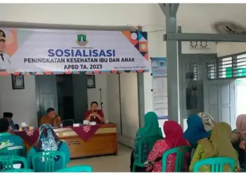 Pihak Dinkes Banten, sedang melakukan sosialisasi peningkatan kesehatan, di Kecamatan Cadasari, Kabupaten Pandeglang, Selasa (16/5/2023).  (ISTIMEWA)