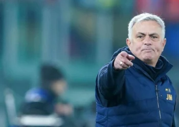 PSG Mulai Dekati Jose Mourinho