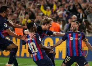 Barca di Ambang Juara, Parade Disiapkan