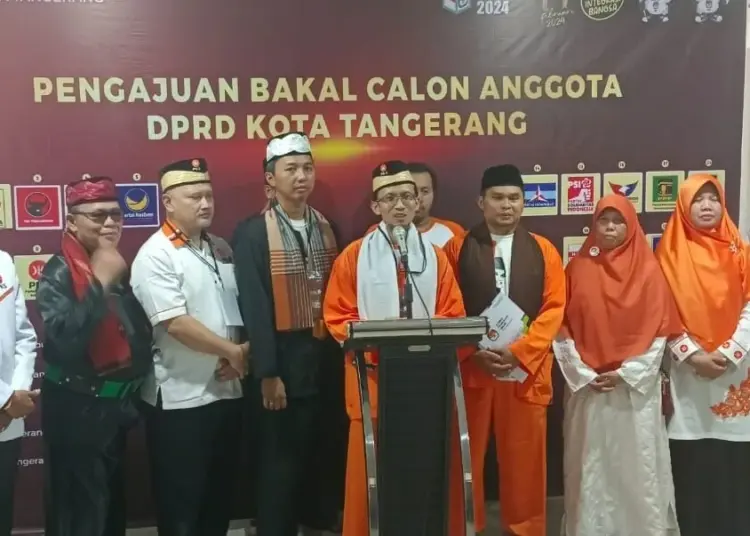 PKS Jadi Parpol Pertama Daftarkan 50 Bacalegnya ke KPU Kota Tangerang