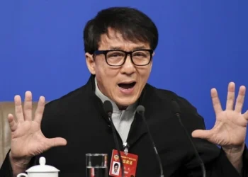 Saat Jackie Chan Merasa Kesulitan Berkomunikasi dengan Anak-anak Muda