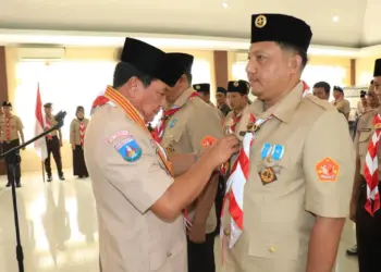 DILANTIK: Pelantikan pengurus Majelis Pembimbing Saka Adhyasta Pemilu dan pengurus Pimpinan Saka Adhyasta Pemilu Gerakan Pramuka Kwartir Cabang Kabupaten Tangerang masa bakti 2021-2026, di Aula Kwarcab Gerakan Pramuka Kabupaten Tangerang Bumi Perkemahan Kitri Bhakti Kecamatan Curug Kabupaten Tangerang, Sabtu (10/6/2023). (ISTIMEWA)