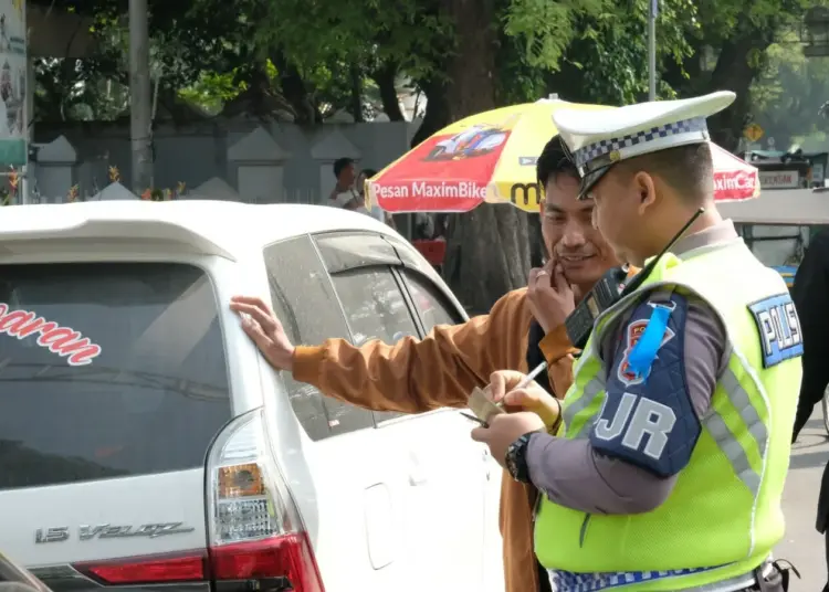 Ditlantas Polda Banten dan Polres jajaran melaksanakan kegiatan Operasi Patuh Maung 2023. (ISTIMEWA)