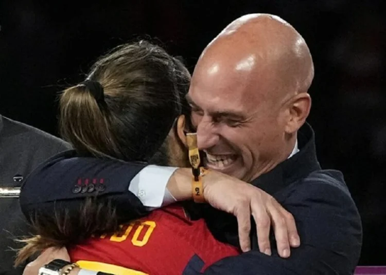 FIFA Sanksi Presiden Federasi Spanyol