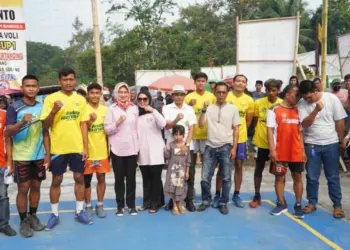 Airin Buka Turnamen Bola Voli di Kabupaten Serang