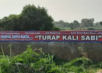 Tanggul Kali Sabi di Periuk Jaya Rusak, Warga Was-was Banjir Saat Musim Hujan