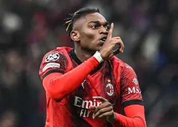 AC Milan Hidupkan Persaingan Grup Neraka